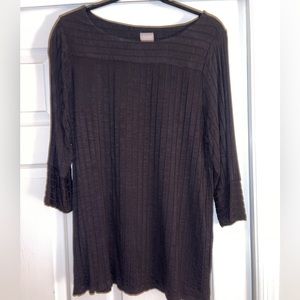 Long black top with rib detail Chico’s